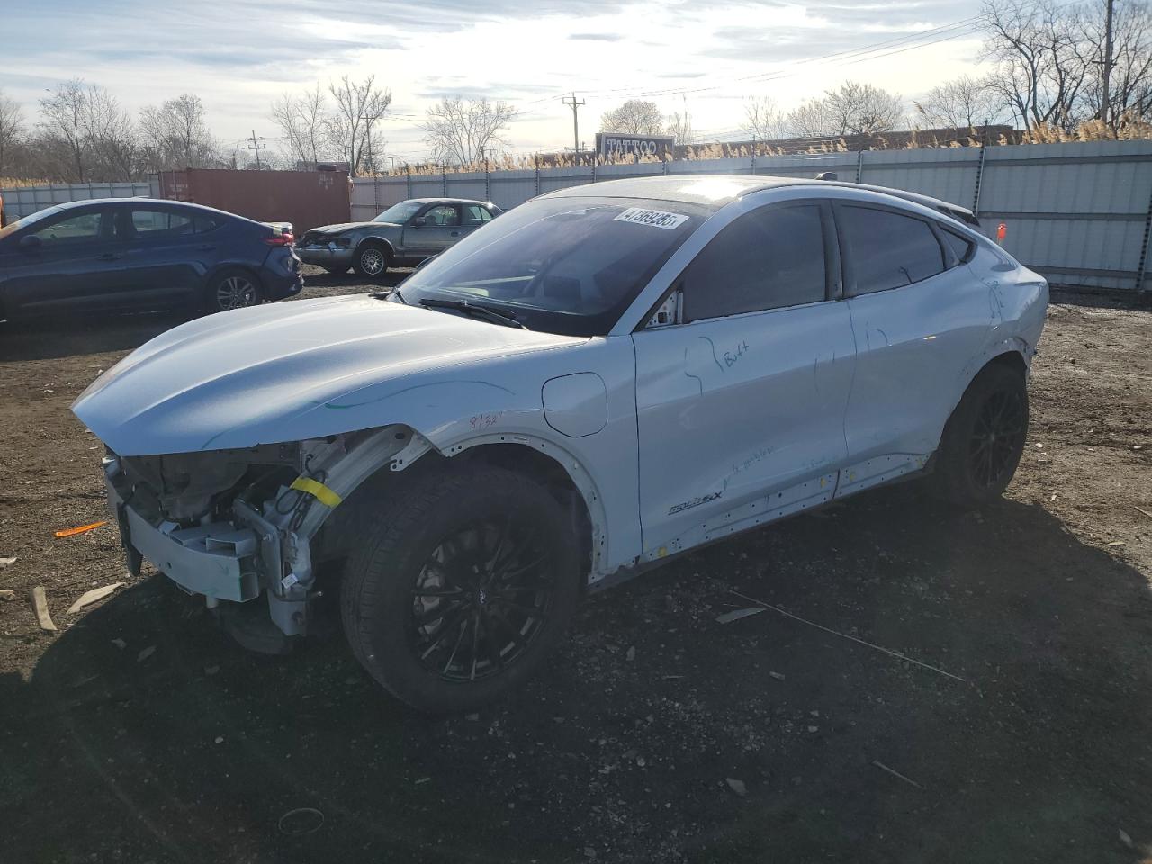 2021 Ford Mustang Mach-E Premium for Sale in Chicago Heights, IL - Front End