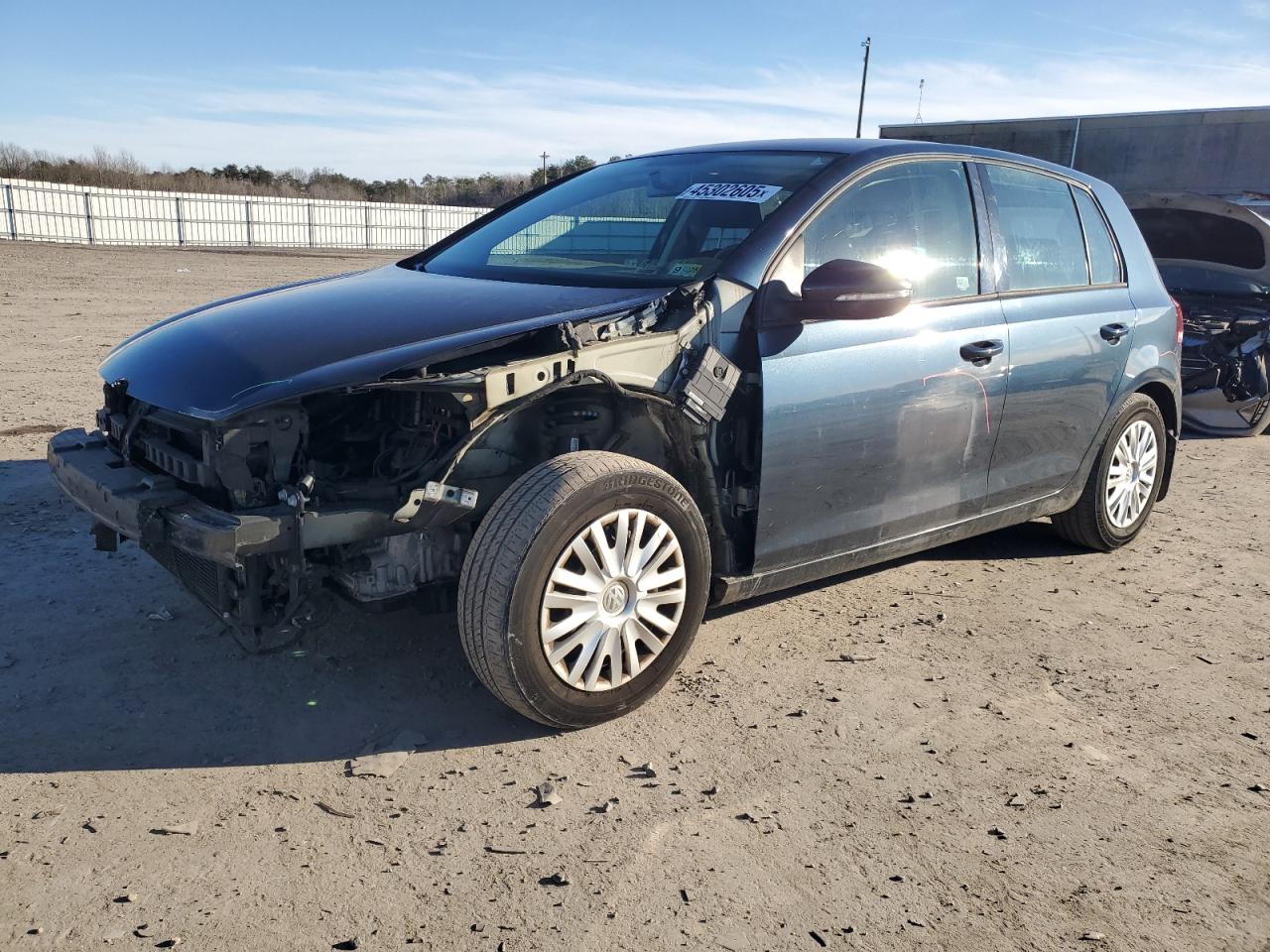 2010 Volkswagen Golf - Image 1