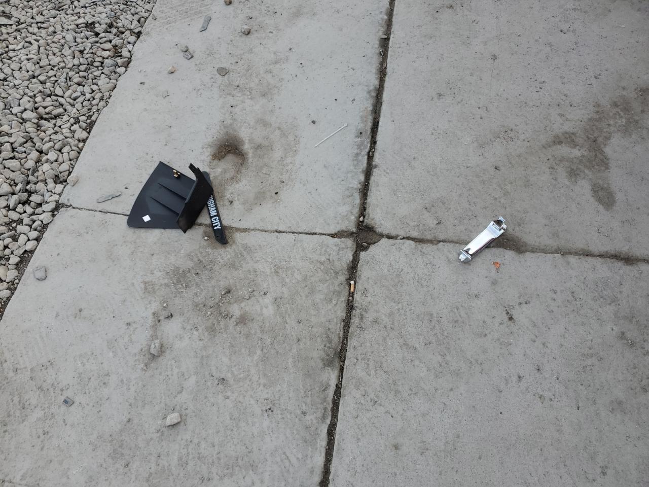 2012 Chevrolet Avalanche - Image 14