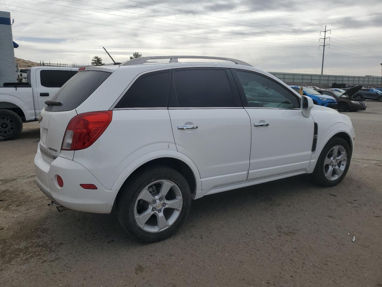 2013 Chevrolet Captiva - Image 3