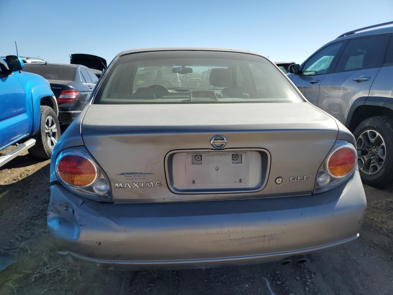2003 Nissan Maxima - Image 6