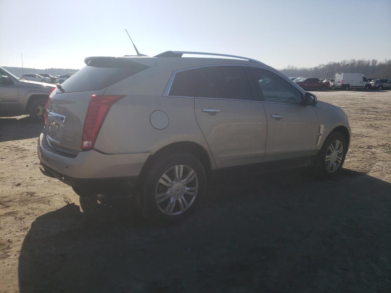 2010 Cadillac SRX - Image 3