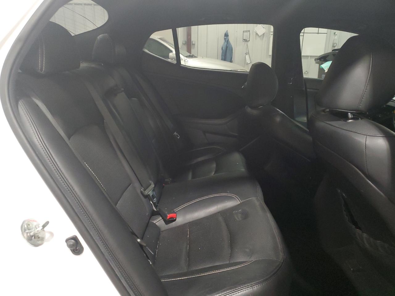 2013 Kia Optima - Image 11