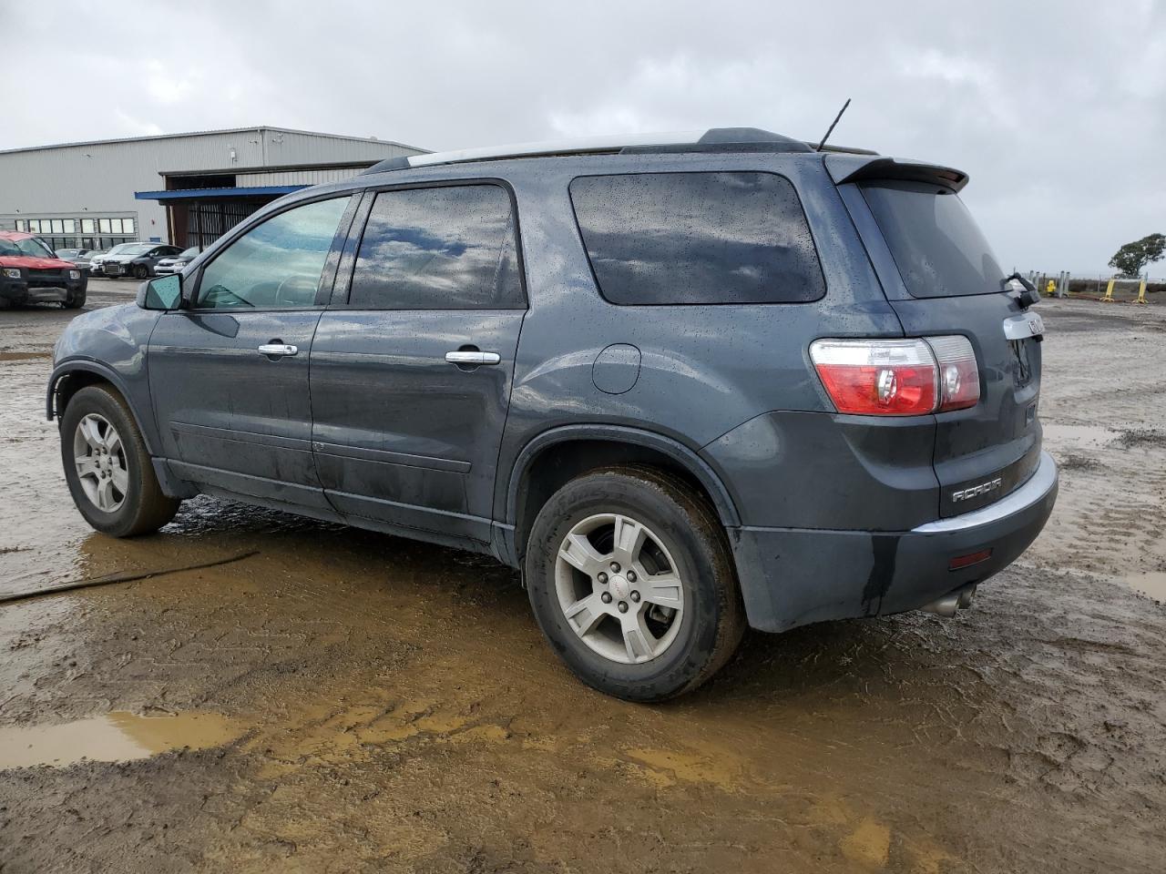 2011 GMC Acadia - Image 2