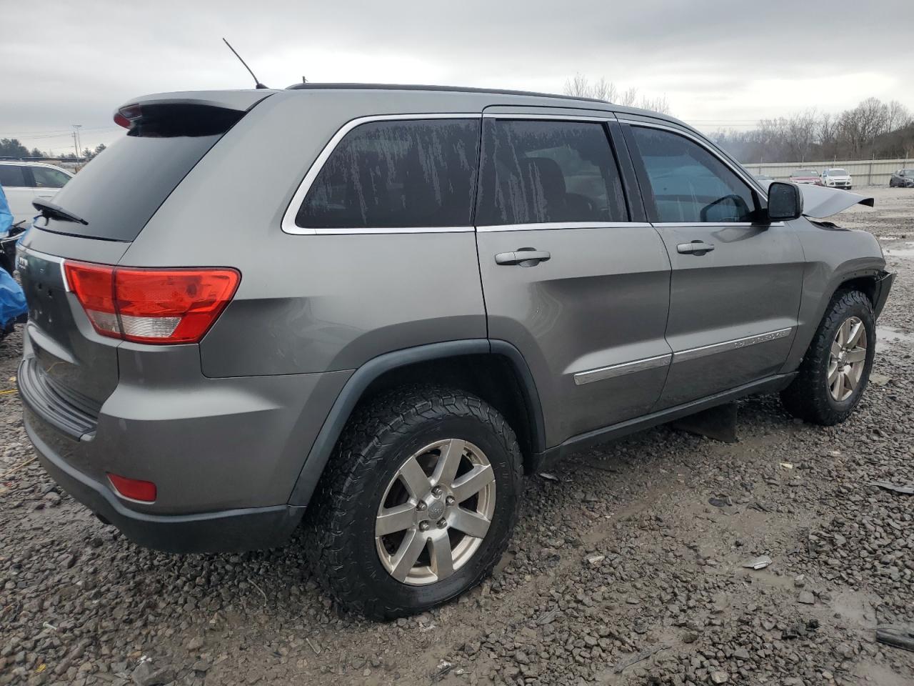2012 Jeep Grand Cherokee - Image 3
