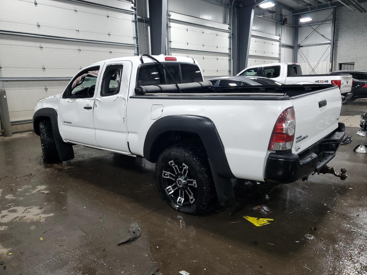 2010 Toyota Tacoma - Image 2