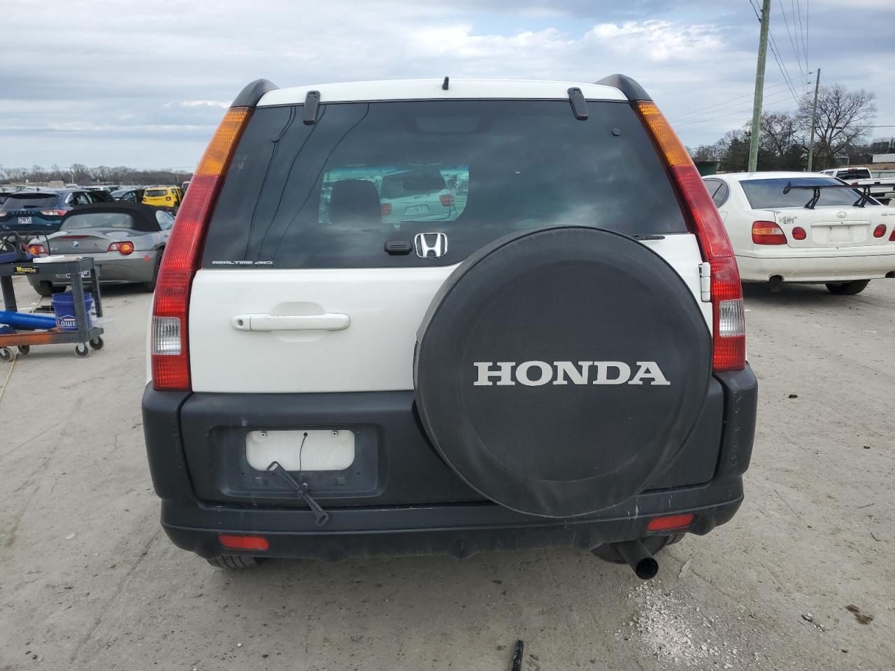 2004 Honda CR-V - Image 6