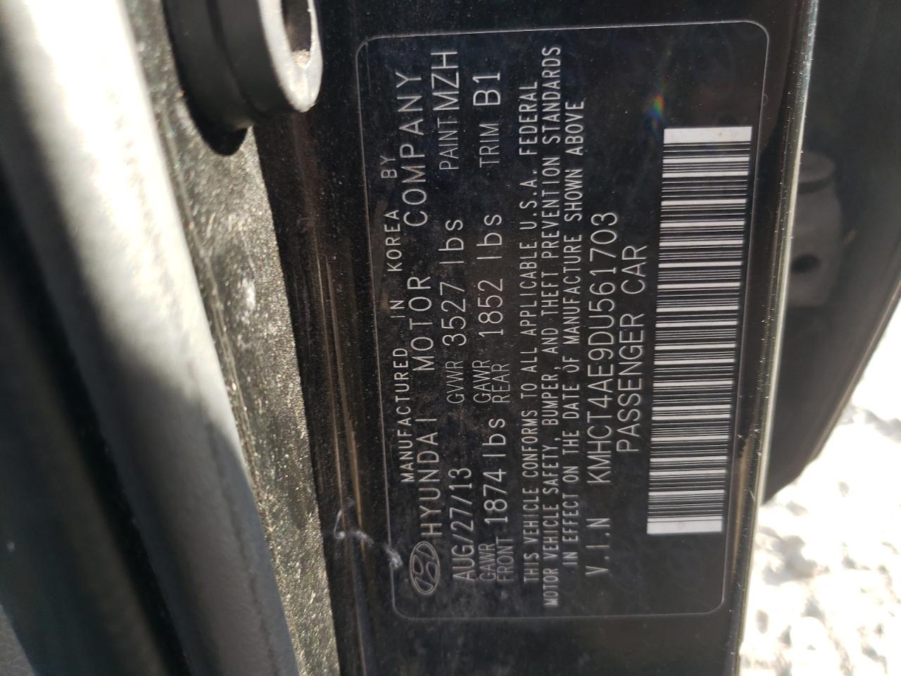 2013 Hyundai Accent - Image 12