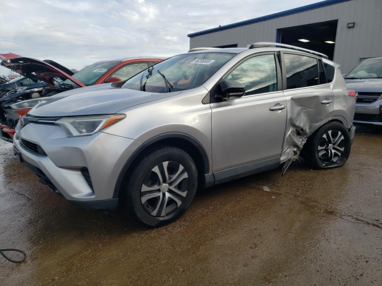 2017 Toyota RAV 4 - Image 1