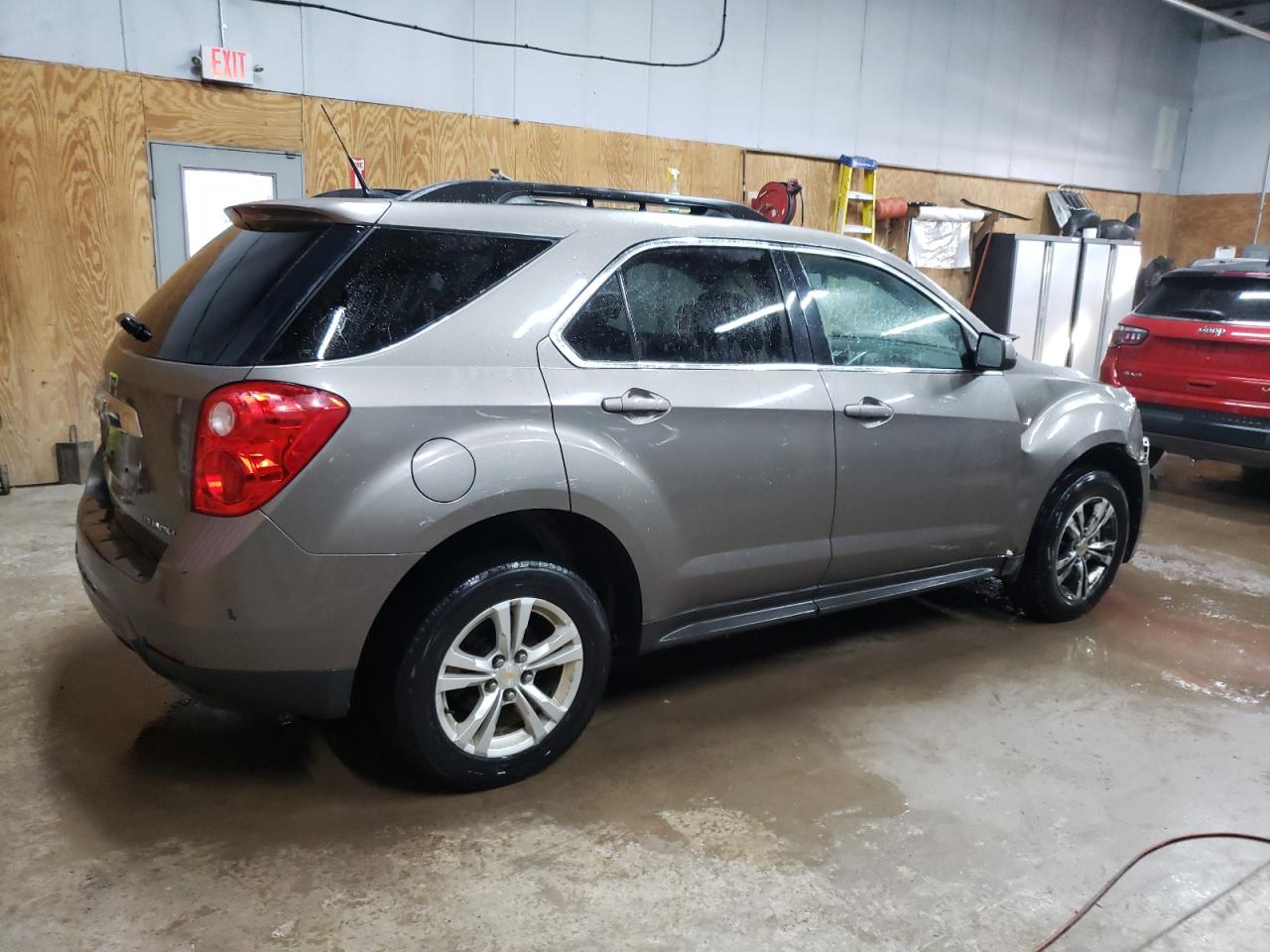 2011 Chevrolet Equinox - Image 3