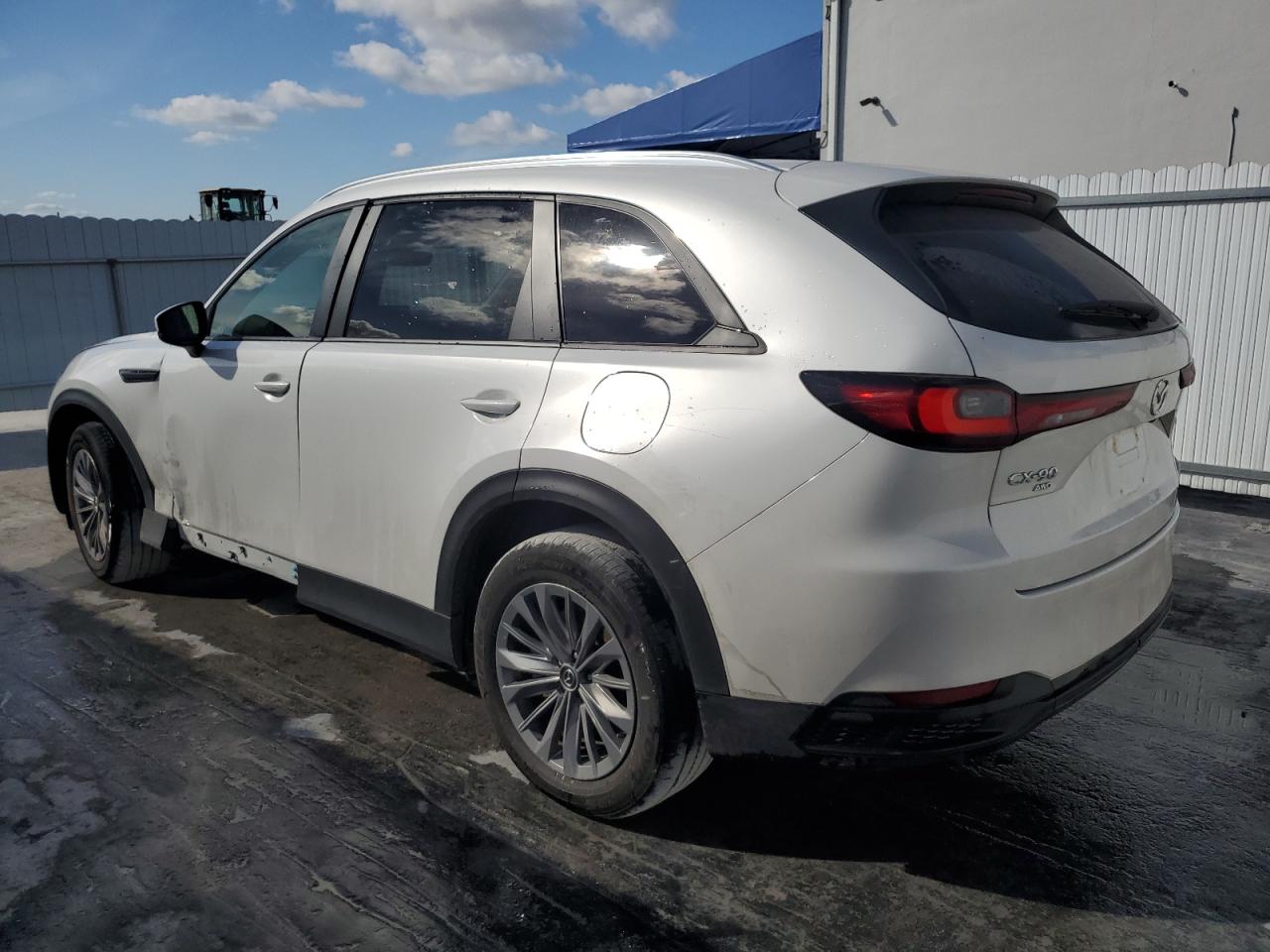 2024 Mazda CX-90 - Image 2