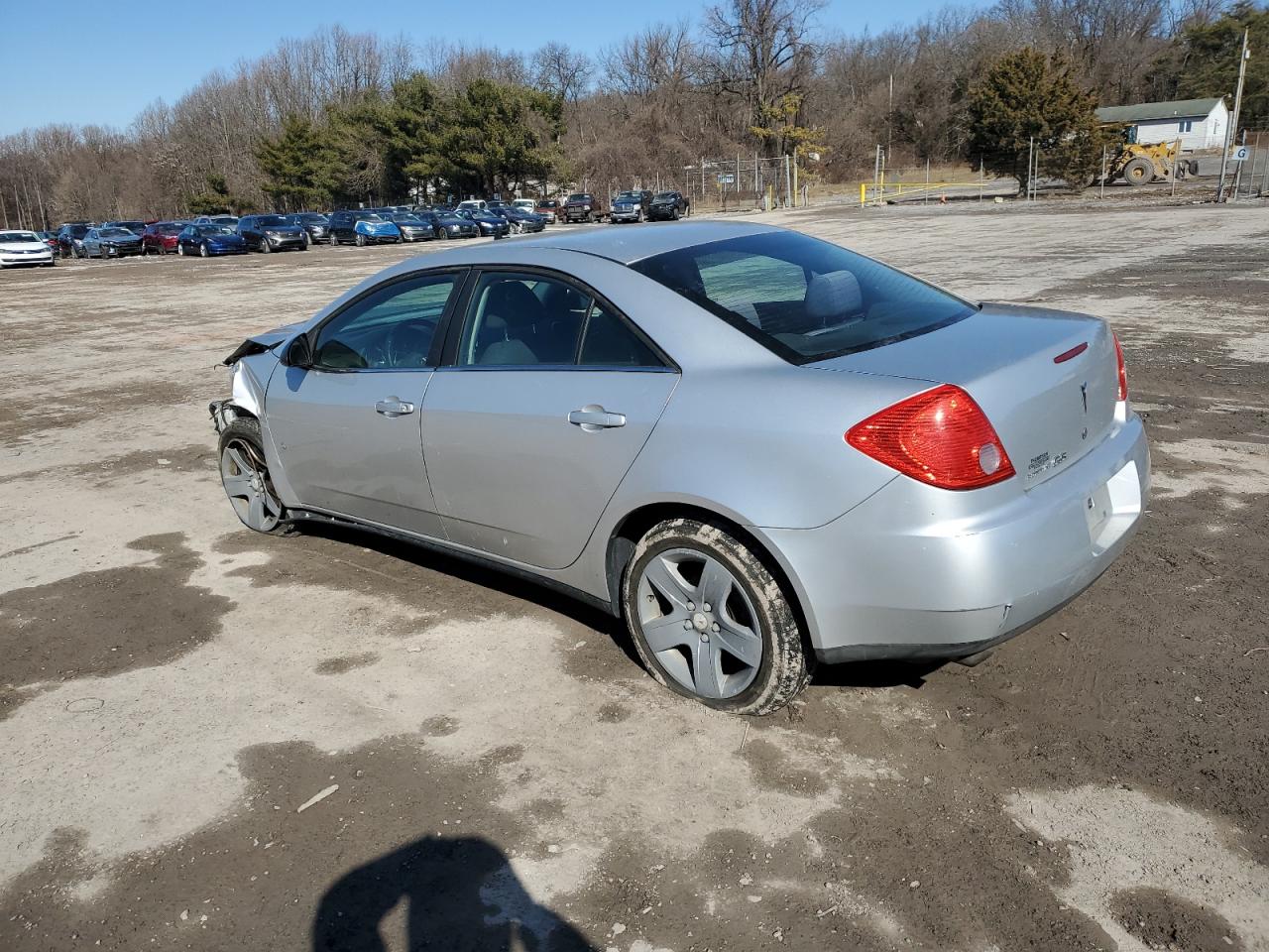 2009 Pontiac G6 - Image 2
