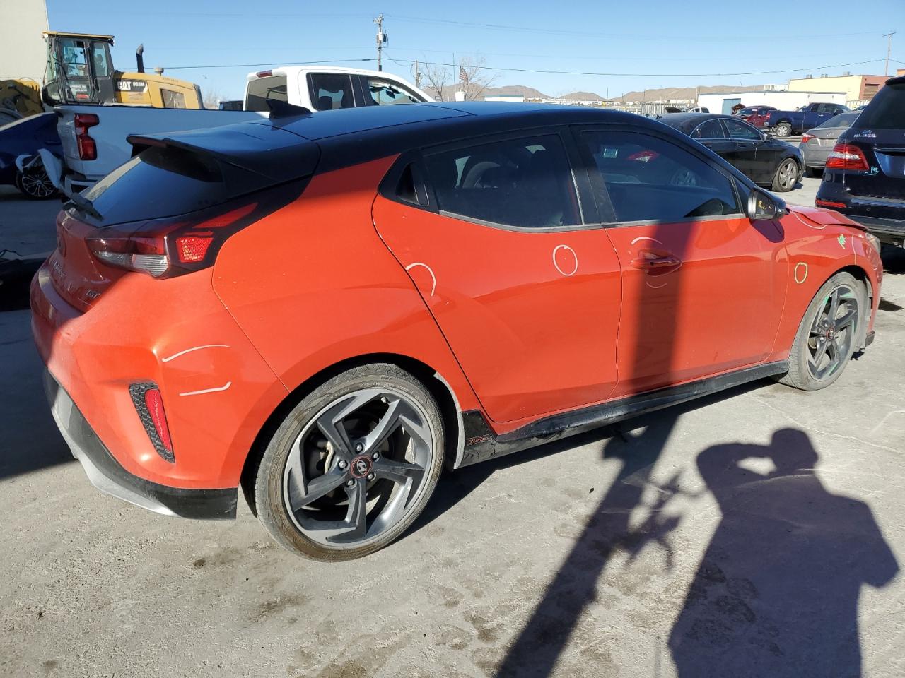 2020 Hyundai Veloster - Image 3