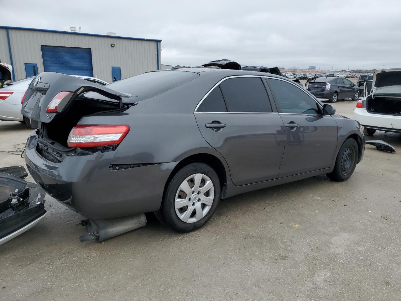 2011 Toyota Camry - Image 3