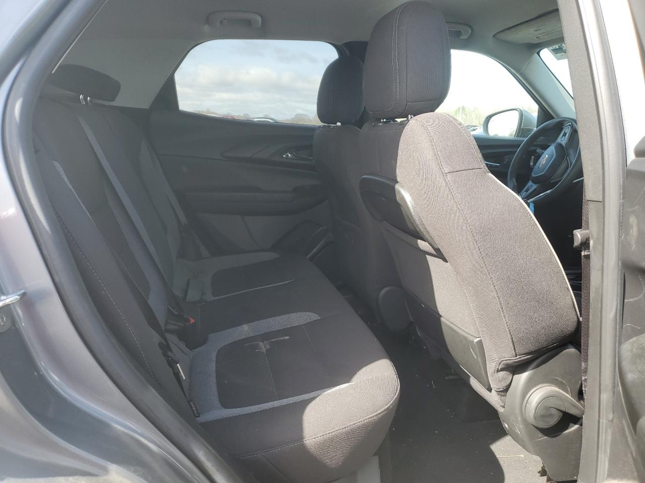 2023 Chevrolet TrailBlazer - Image 11