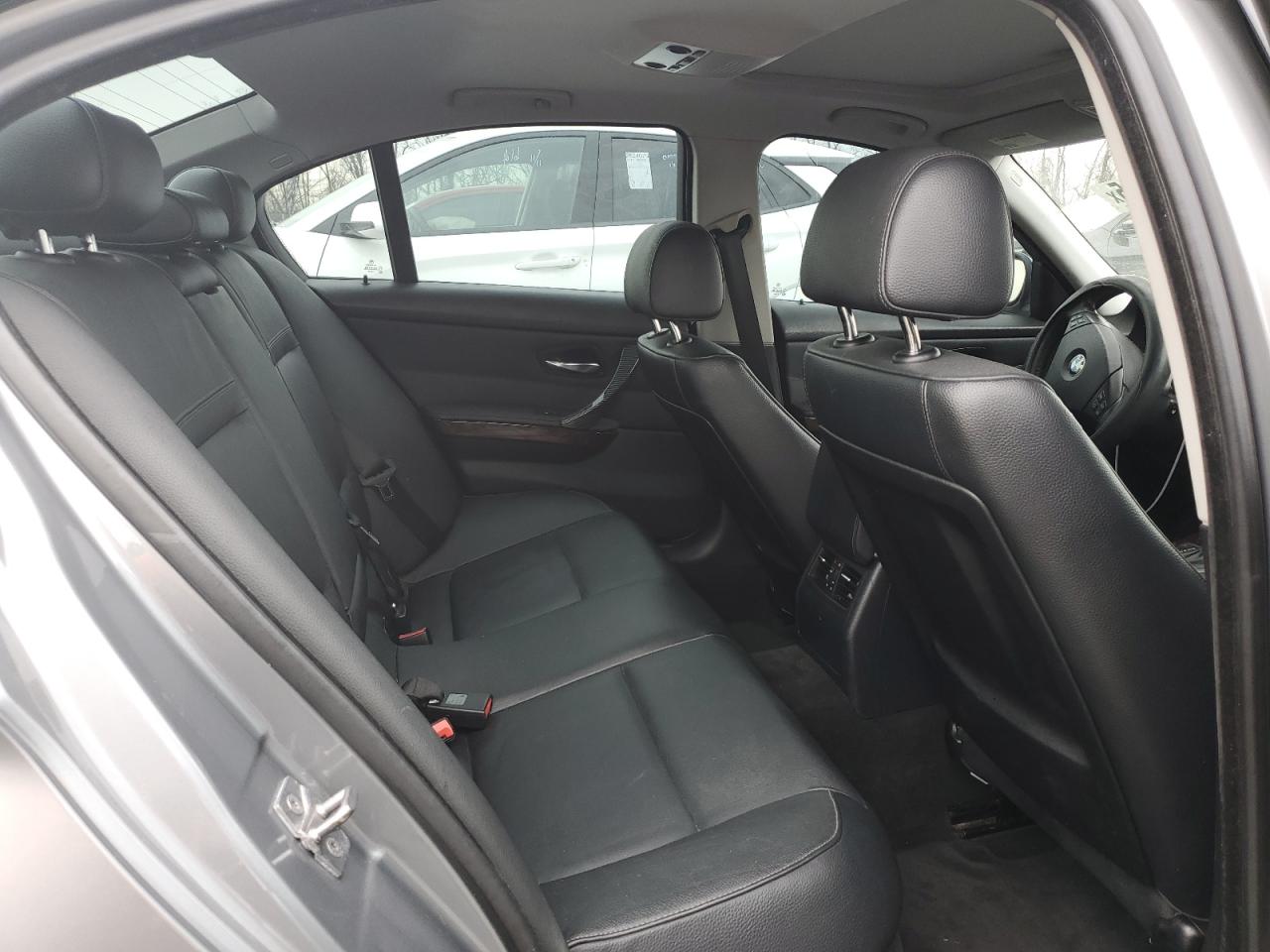 2010 BMW 3er - Image 11