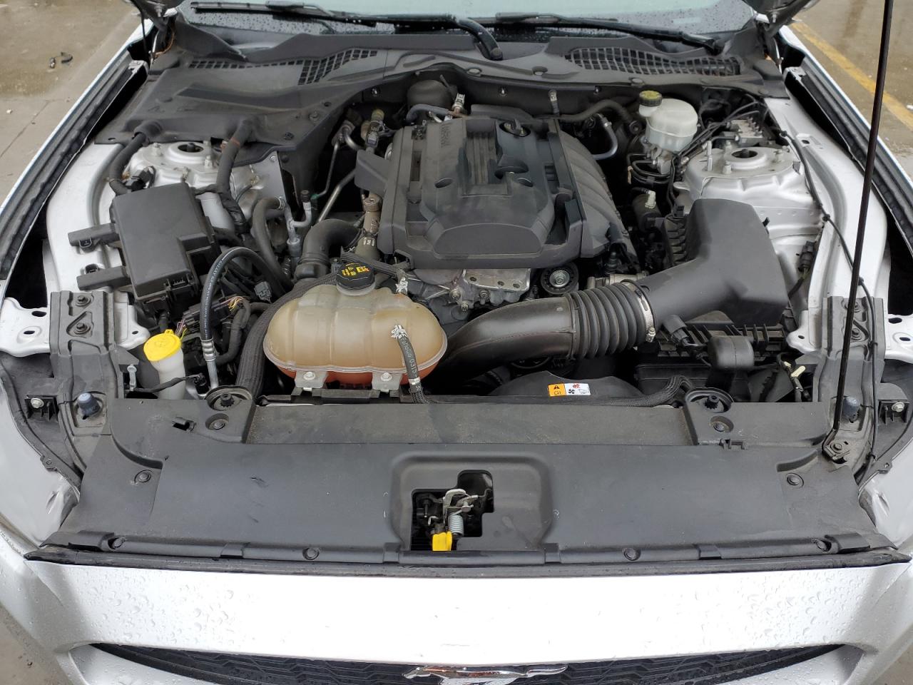 2015 Ford Mustang - Image 11
