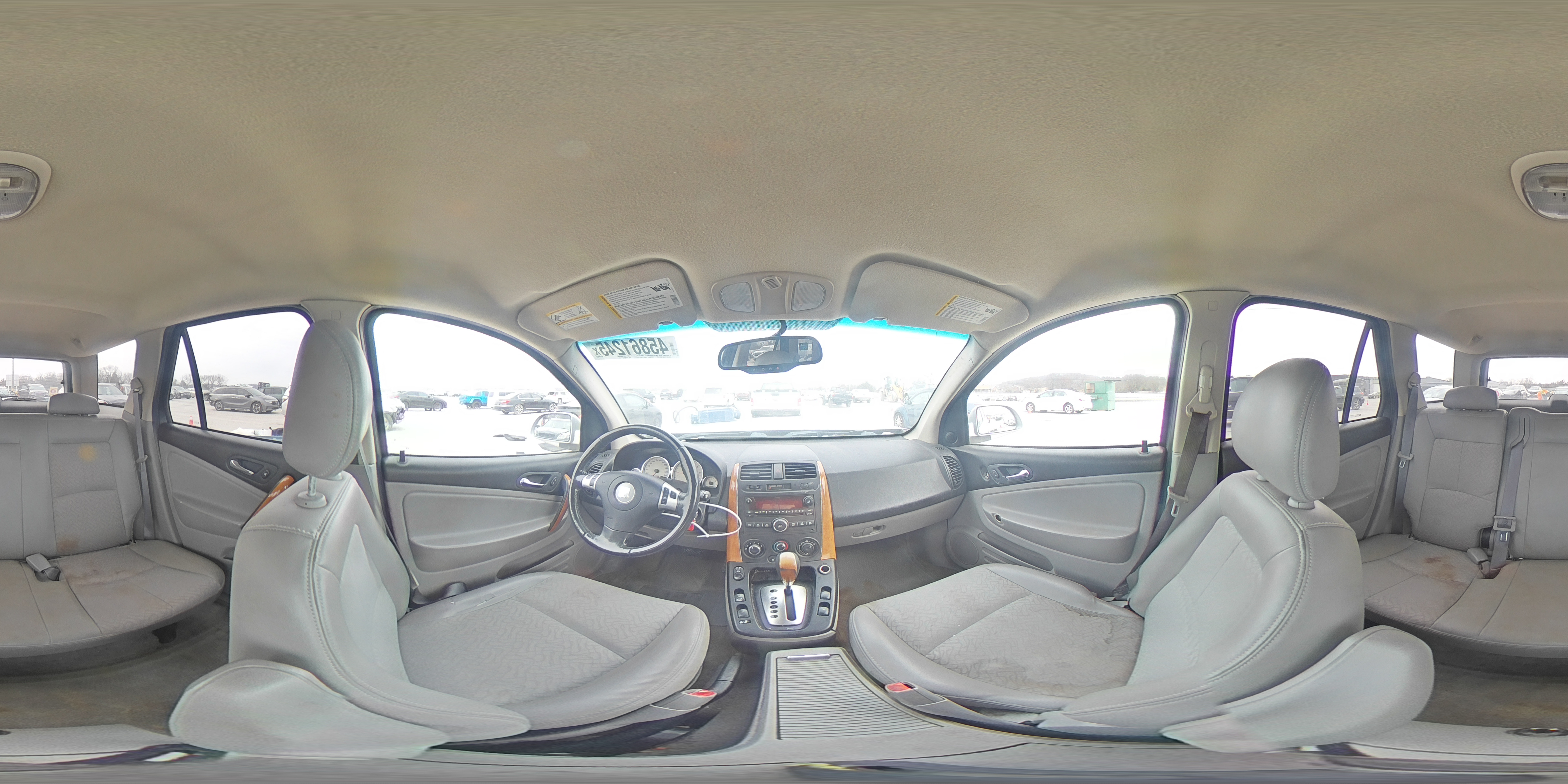 2006 Saturn VUE - Image 13