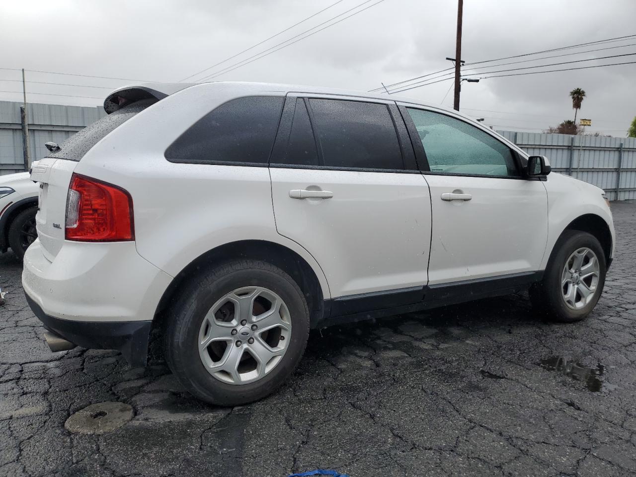 2013 Ford Edge - Image 3