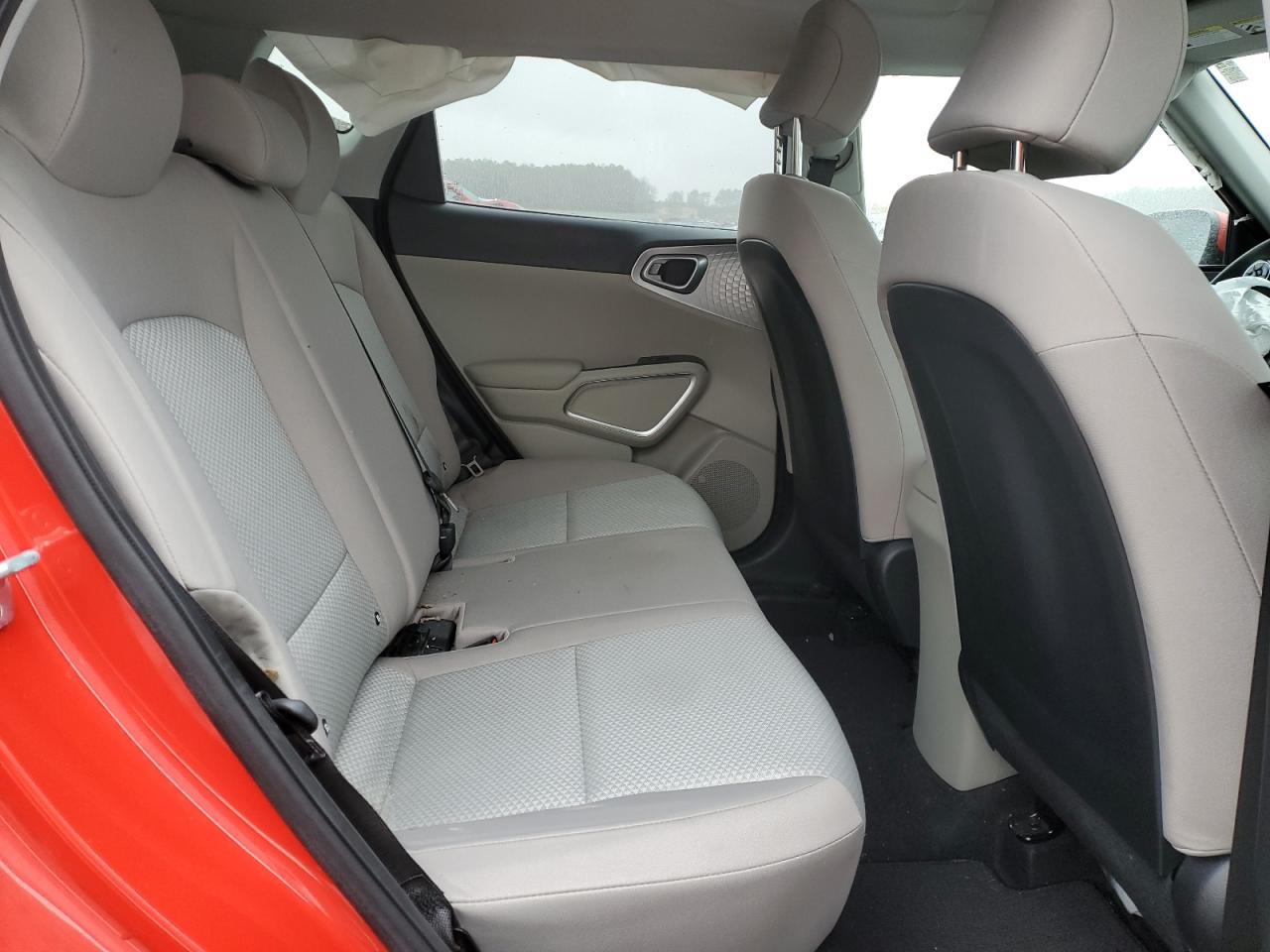 2021 Kia Soul - Image 10