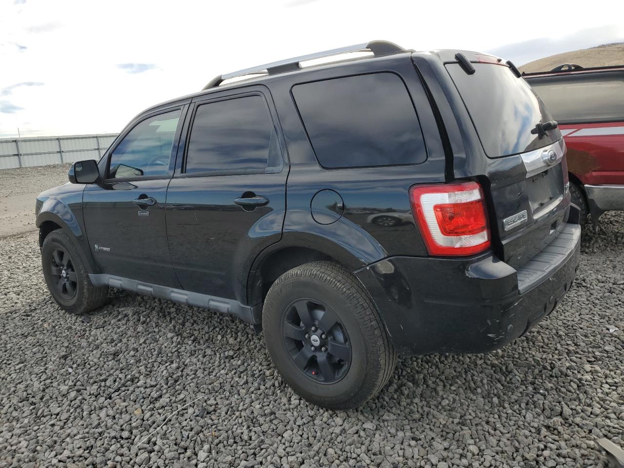 2010 Ford Escape - Image 2