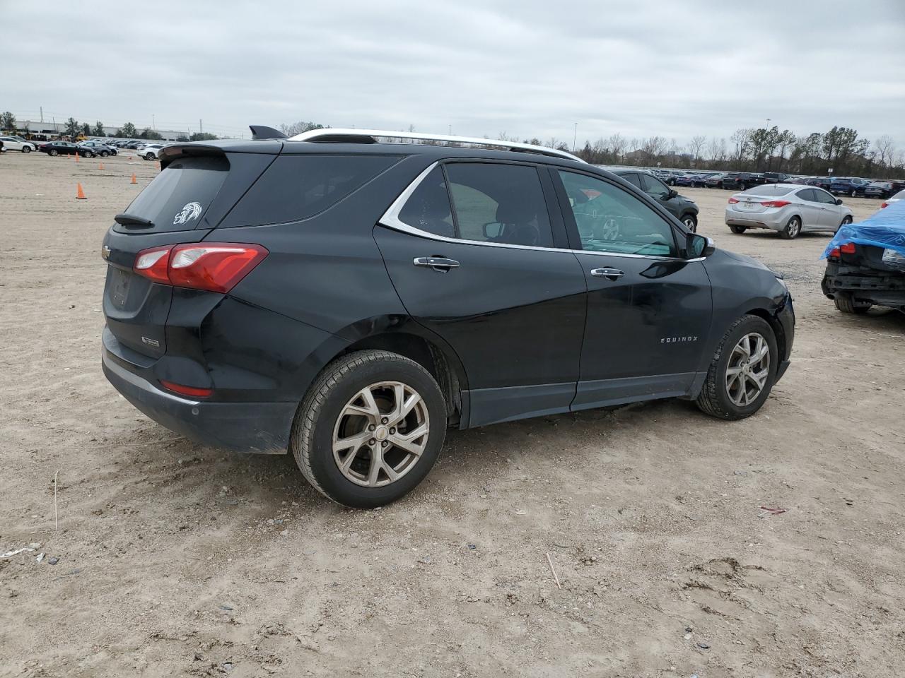2018 Chevrolet Equinox - Image 3