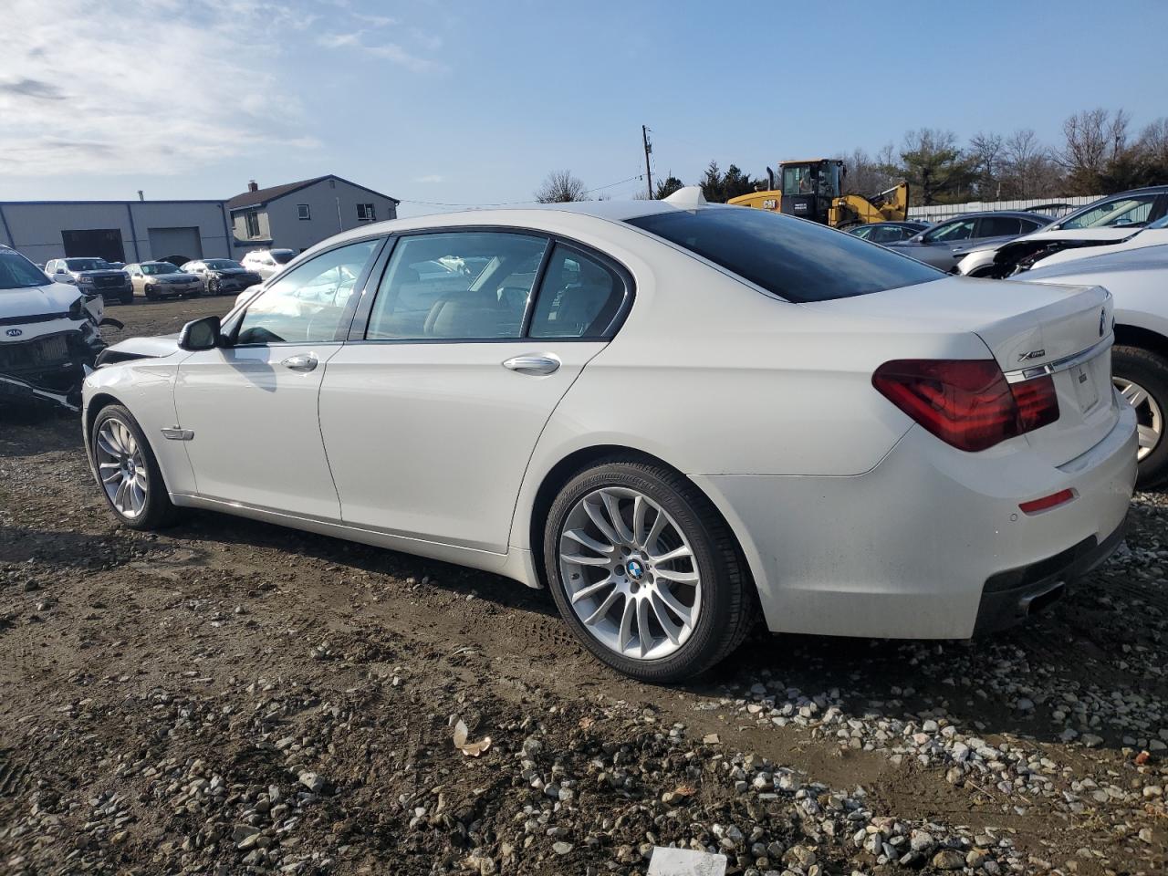 2015 BMW 7er - Image 2