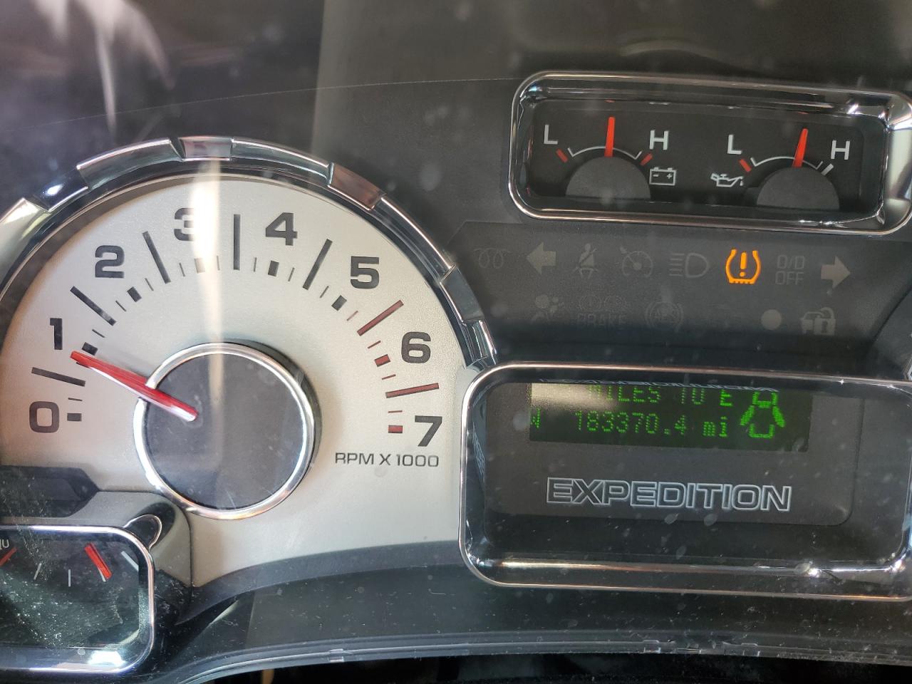 2008 Ford Expedition - Image 9