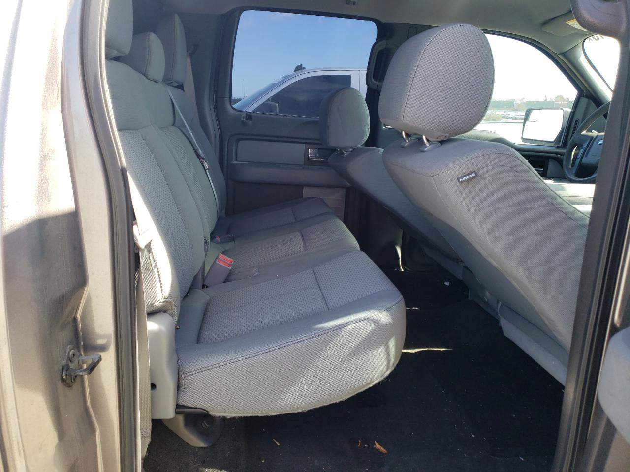 2014 Ford F-150 - Image 10