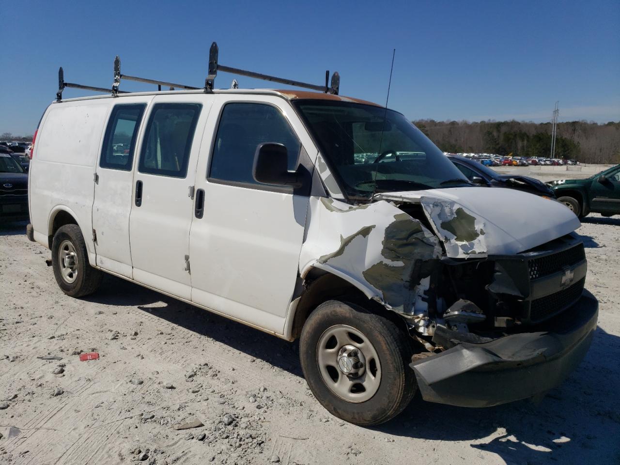 2005 Chevrolet Express - Image 4
