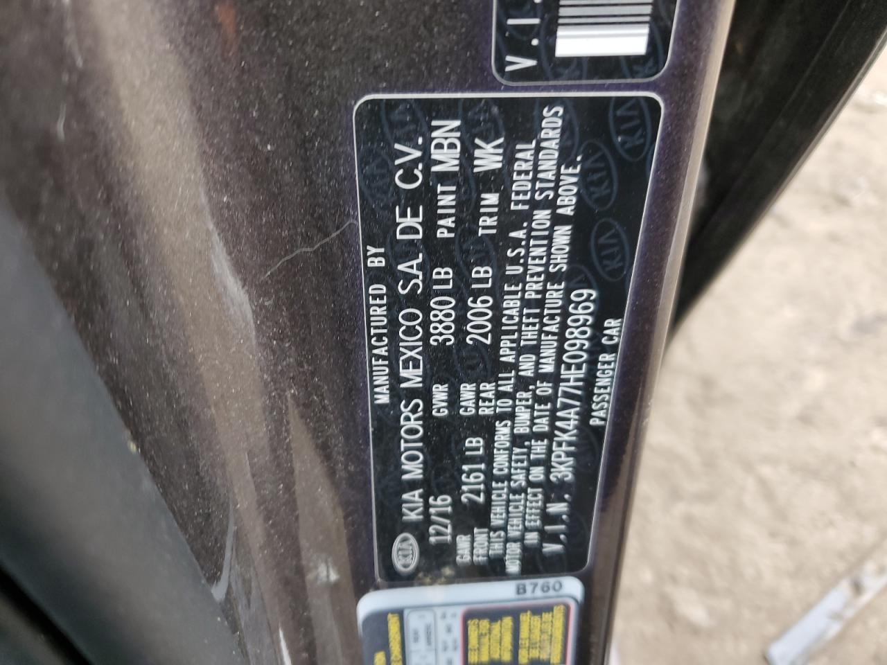 2017 Kia Forte - Image 14