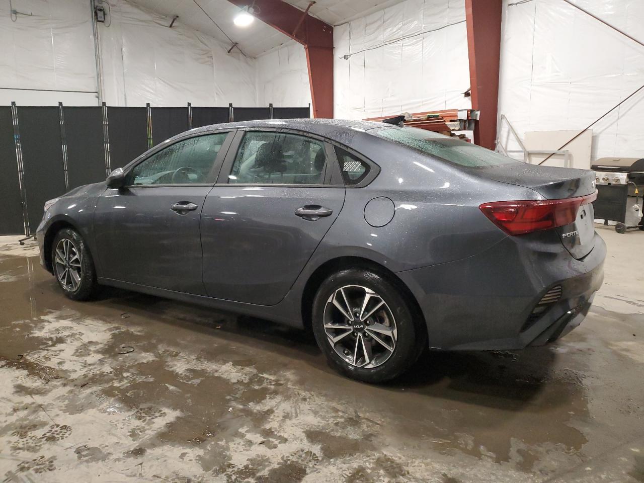 2023 Kia Forte - Image 2