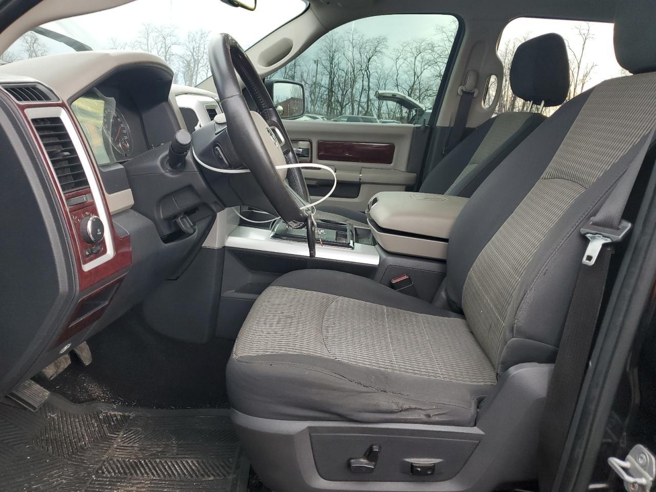 2009 Dodge RAM - Image 7