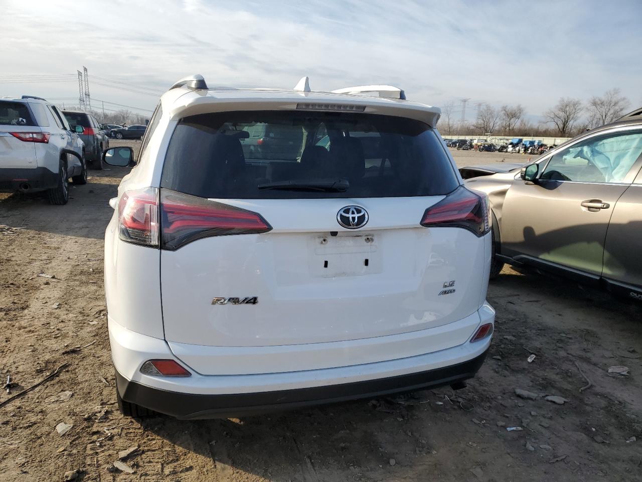 2016 Toyota RAV 4 - Image 6