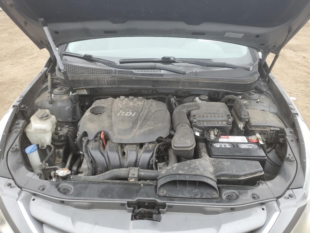 2013 Hyundai Sonata - Image 13