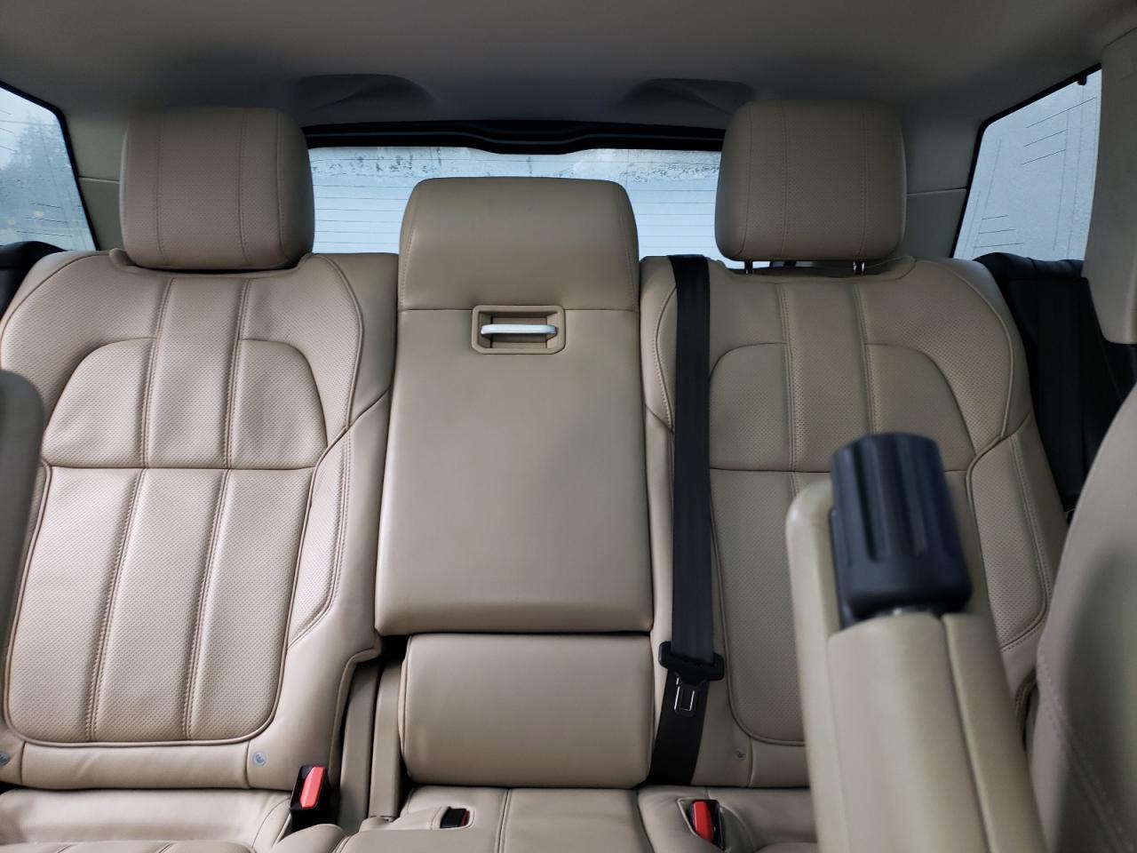 2016 Land Rover Range Rover - Image 10