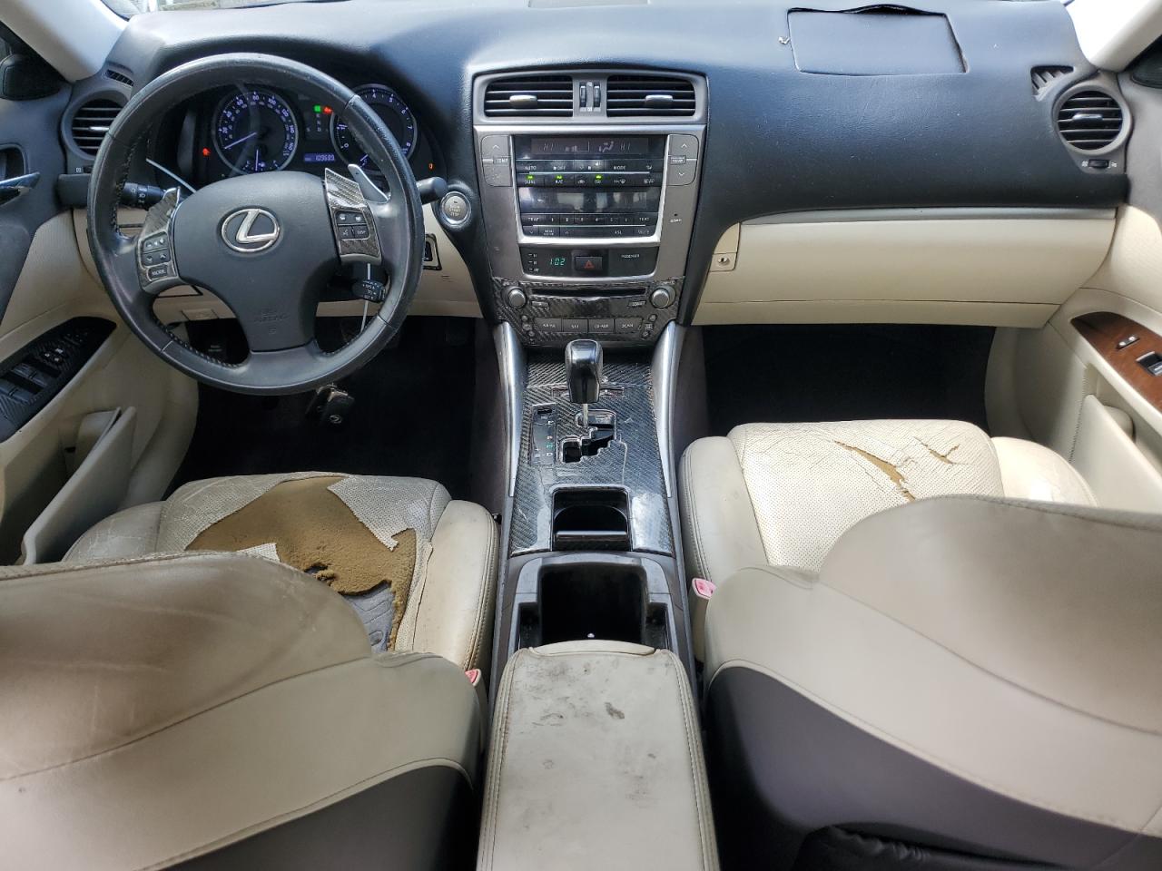 2011 Lexus IS - Image 8