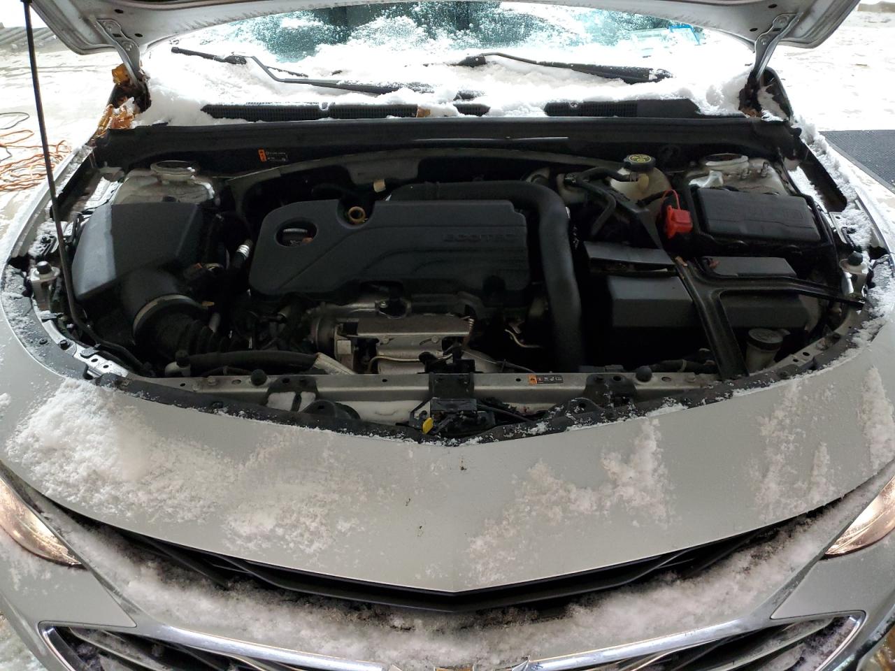 2019 Chevrolet Malibu - Image 11