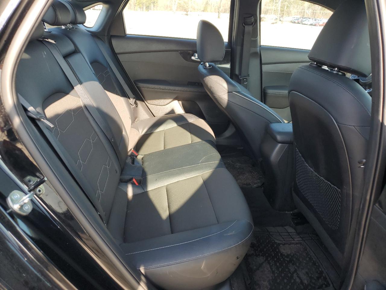 2023 Kia Forte - Image 10