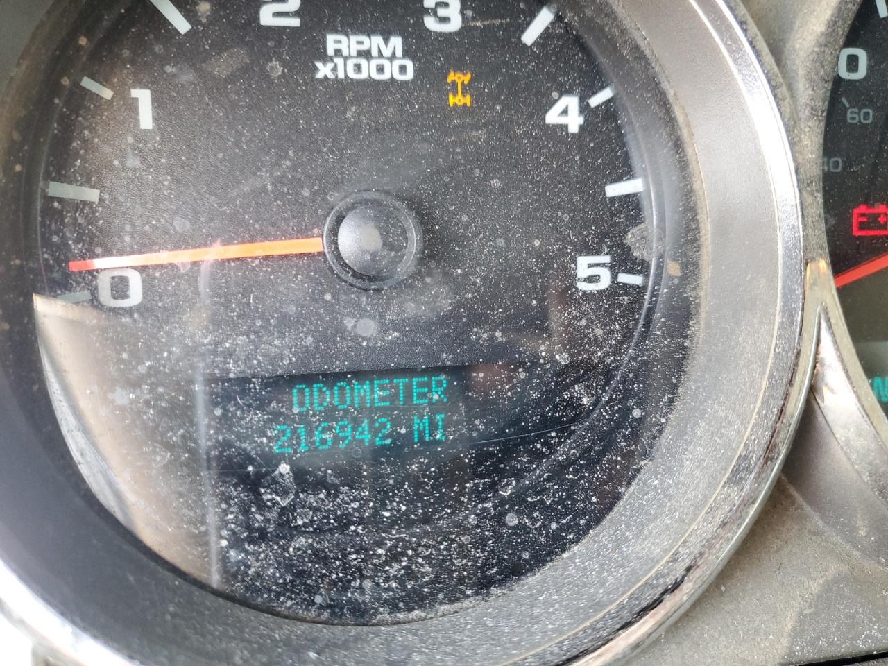 2011 Chevrolet Silverado - Image 9