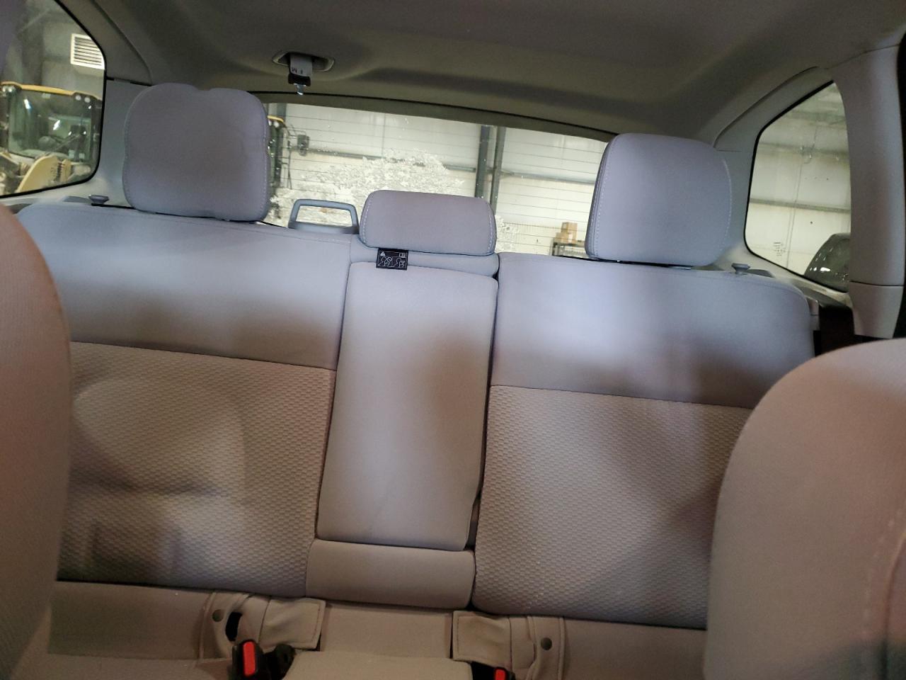2016 Subaru Forester - Image 10