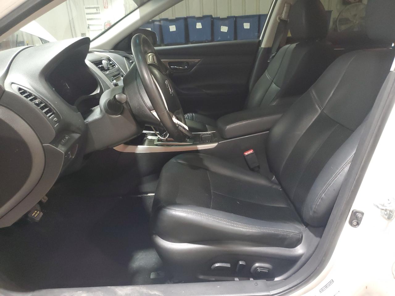 2015 Nissan Altima - Image 7