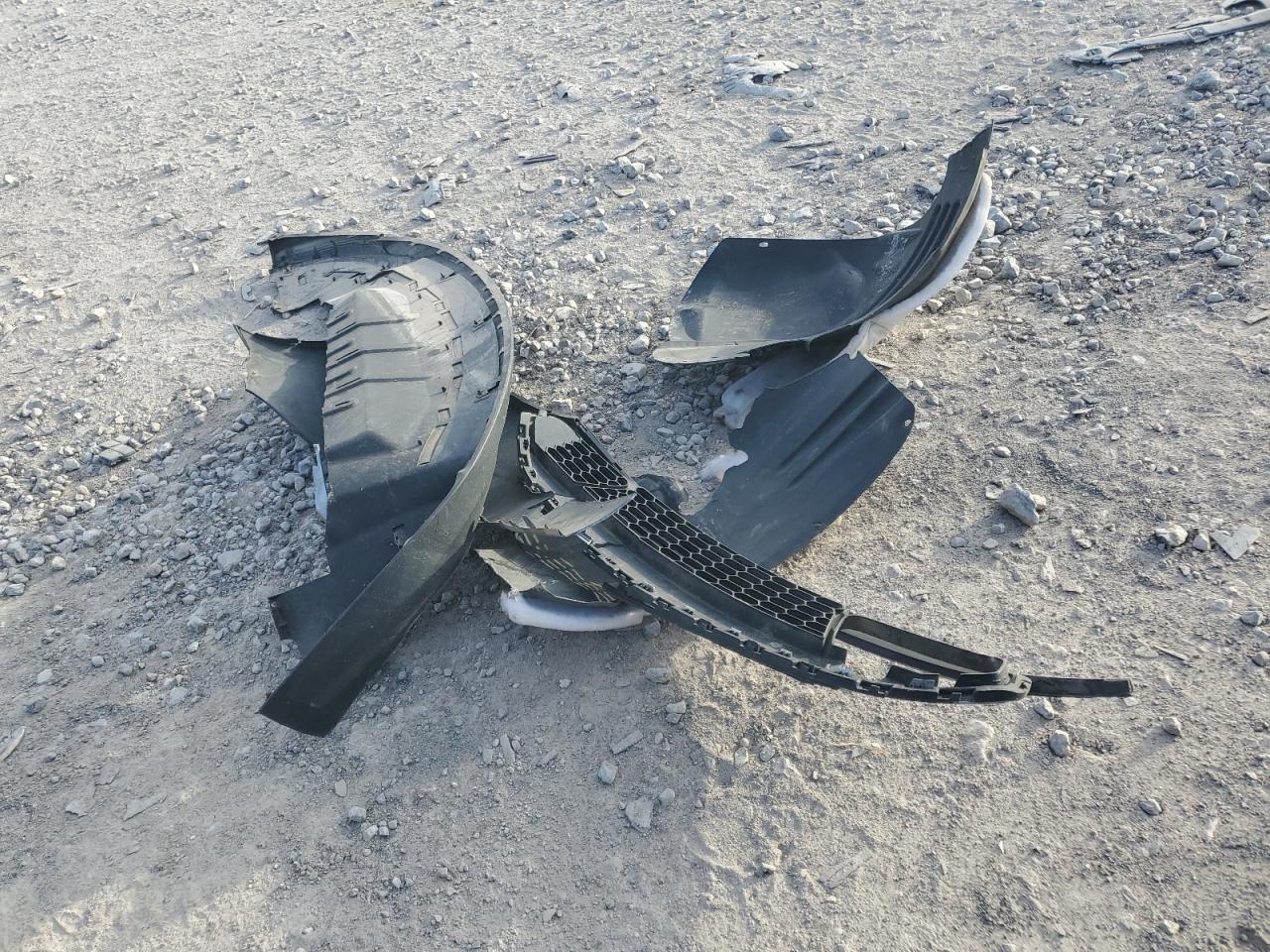 2011 Ford Taurus - Image 14