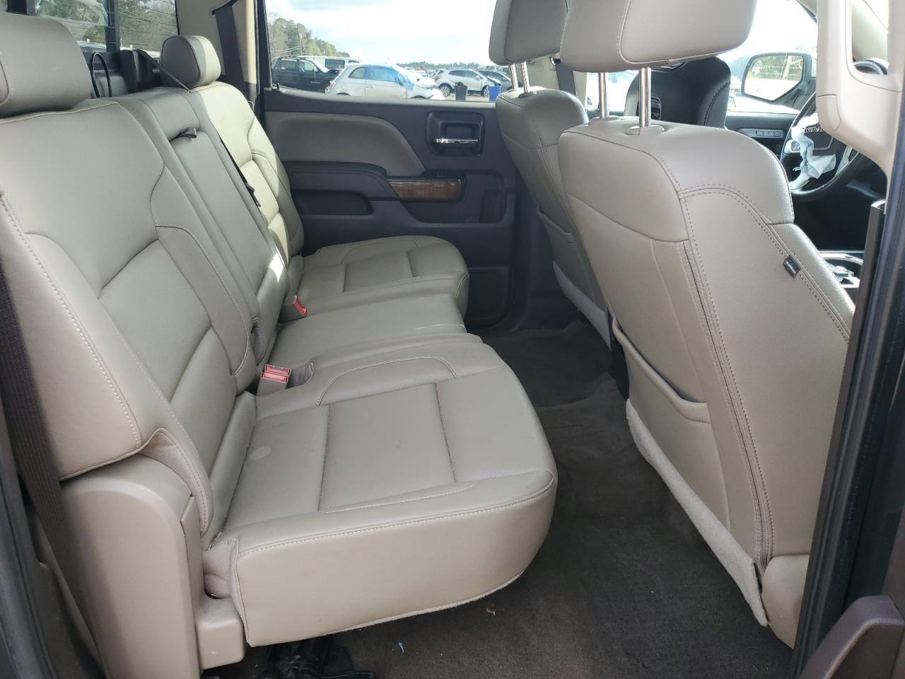 2017 GMC Sierra - Image 10