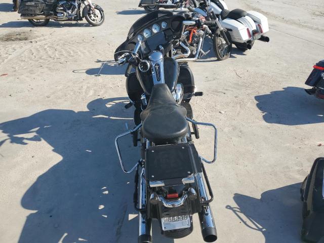  HARLEY-DAVIDSON FL 2021 Чорний