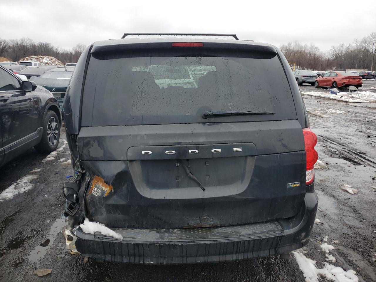 2012 Dodge Caravan - Image 6