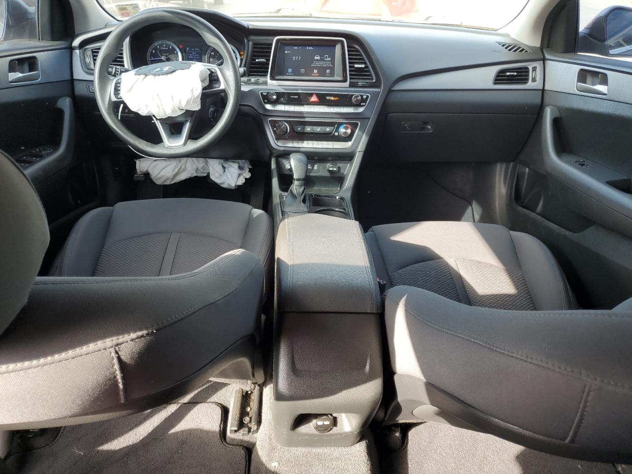 2019 Hyundai Sonata - Image 8