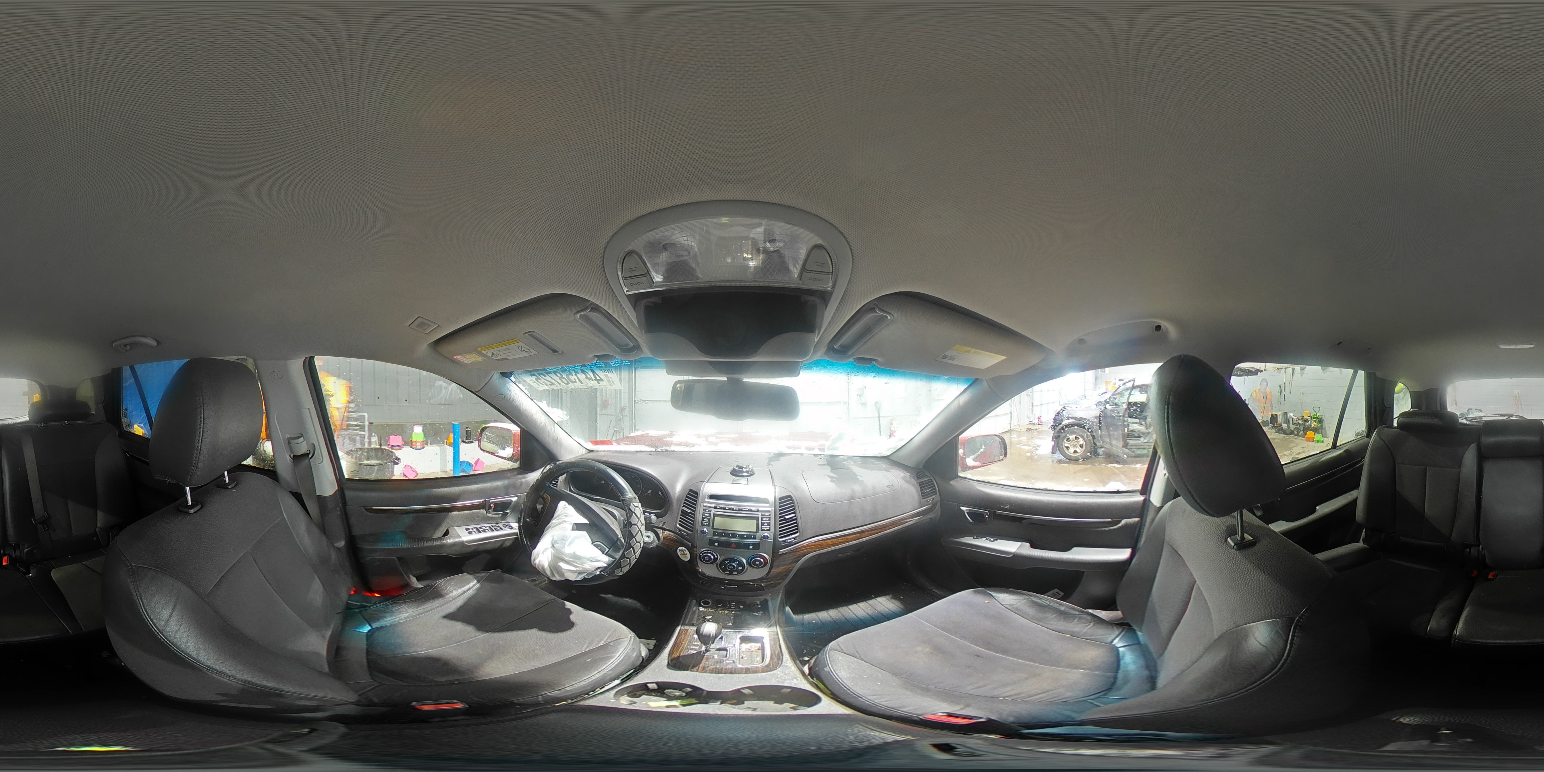 2011 Hyundai Santa Fe - Image 13