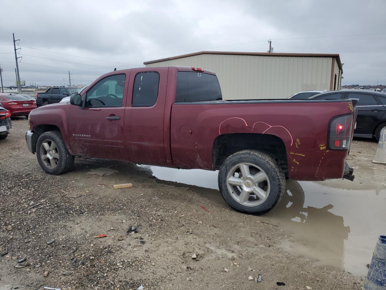 2013 Chevrolet Silverado - Image 2