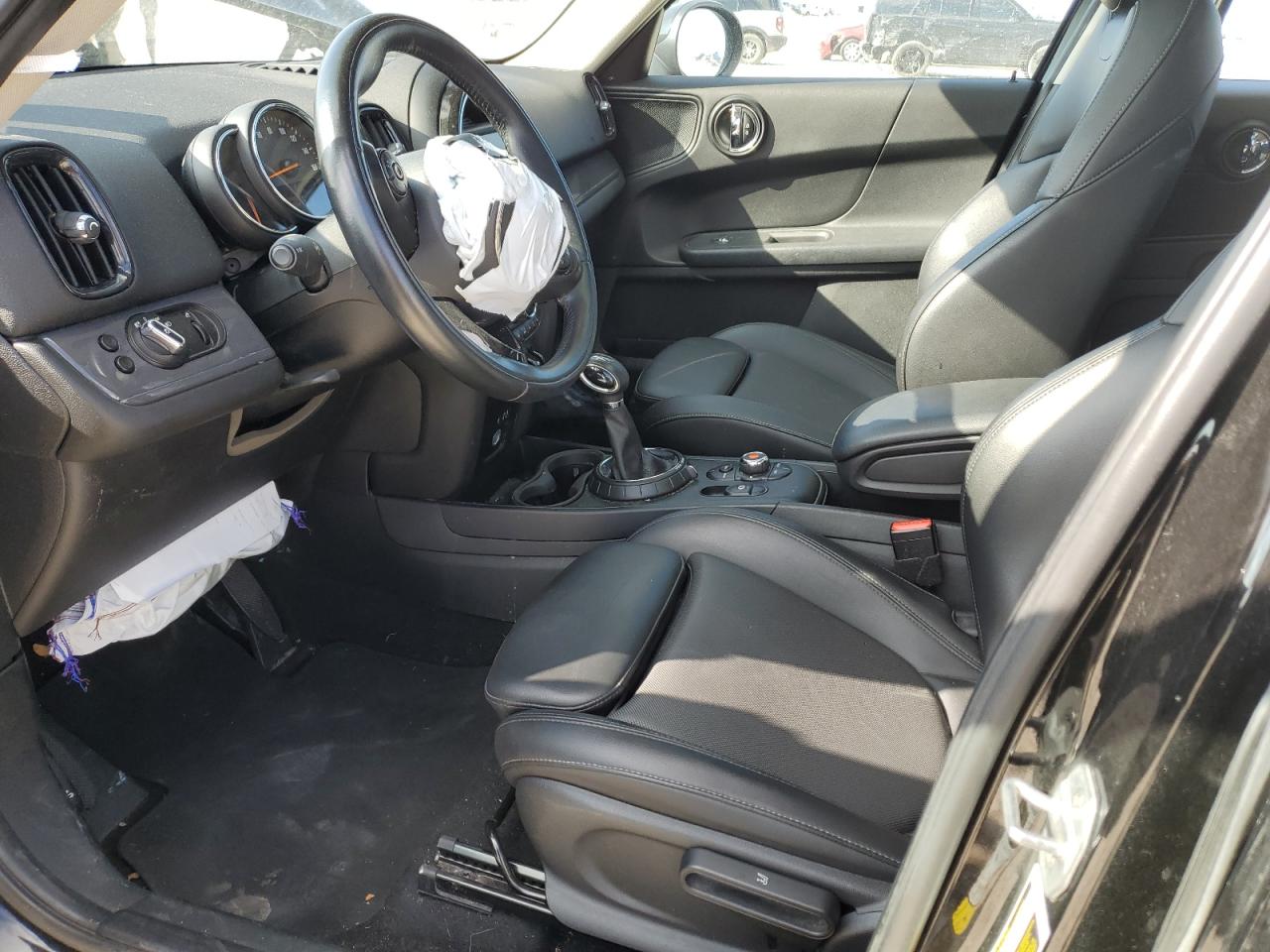 2017 MINI Cooper - Image 7